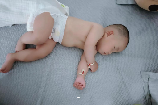 大竹怀孕肚子撑的难受